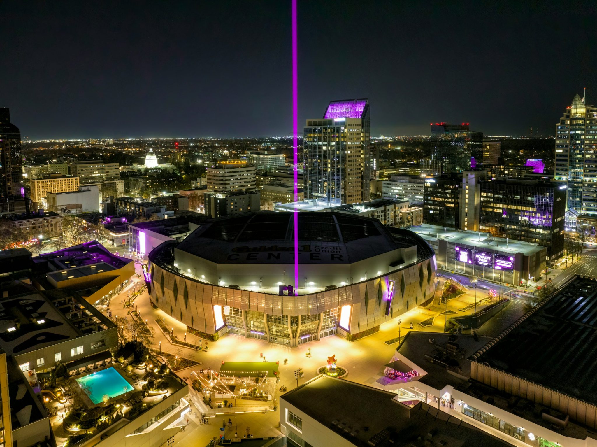 Late night happy hour in sacramento