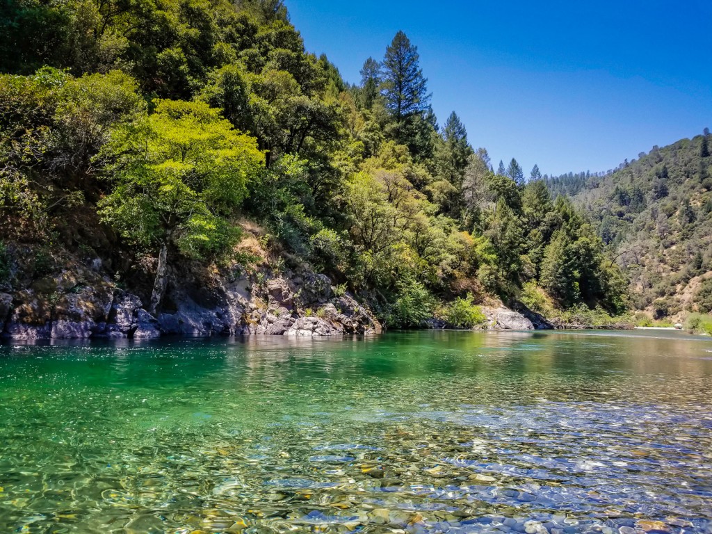 Lake clementine water is clear to the bottom