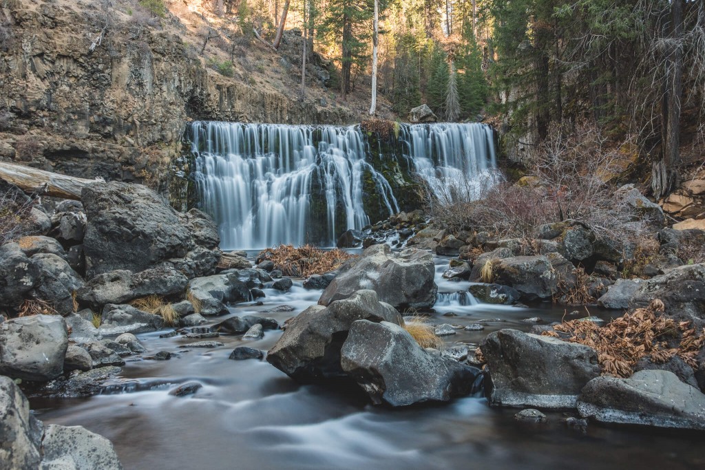 Middle mccloud falls siskiyou county hidden gems