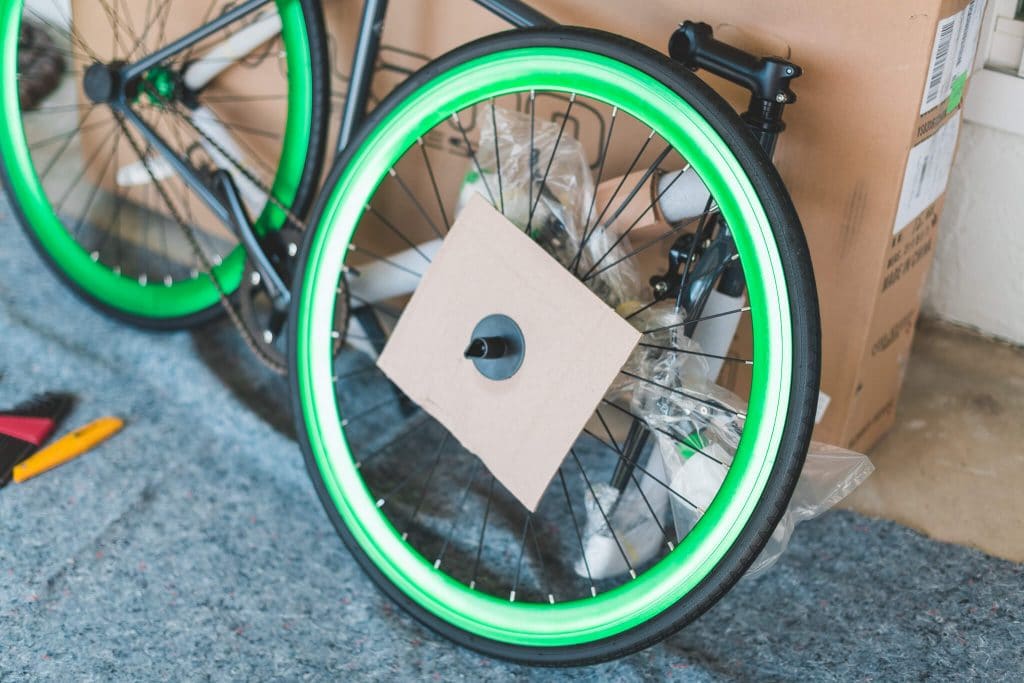 Vilano fixed gear bike front wheel packaging