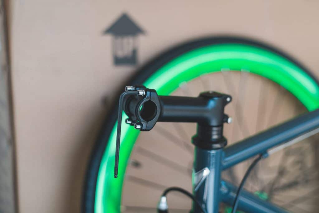 Vilano fixed gear bike handlebar unscrew
