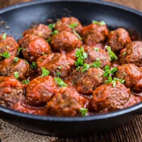 Meatballs with tomato sauce