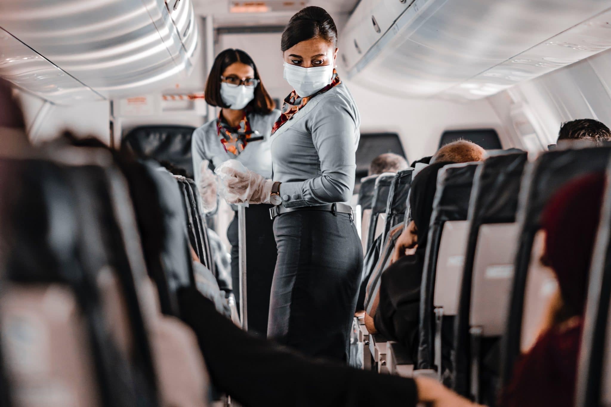Traveling for work in 2021 - 4 tips for professionals