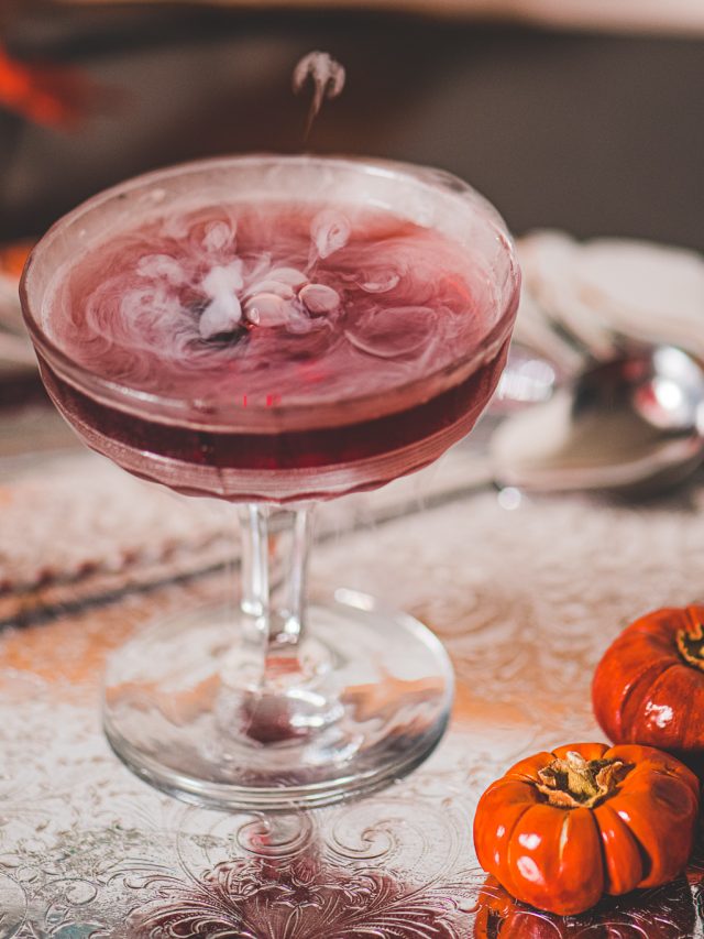 Royal Haunt cocktail