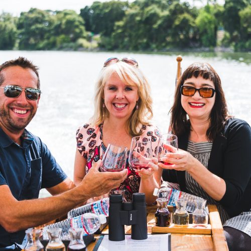 Sacramento river restaurants river cruise