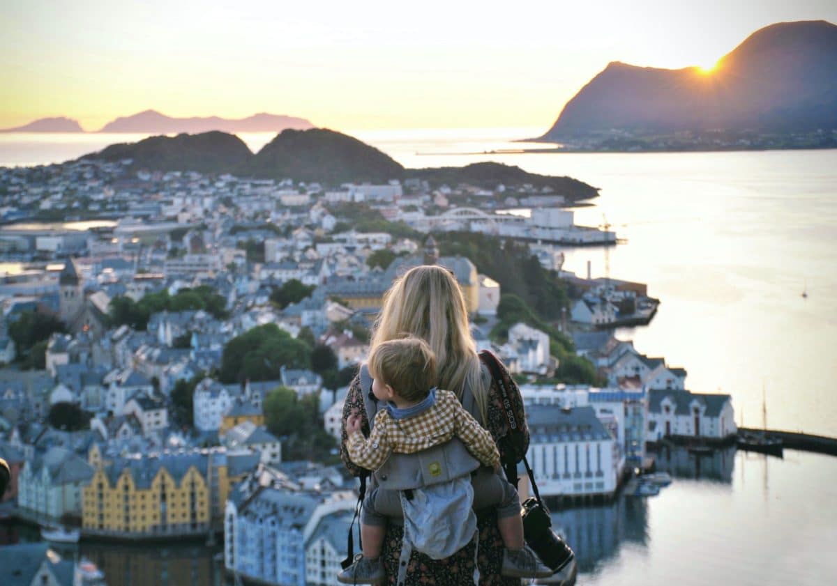 6 reasons why experiencing different cultures is good for your kids