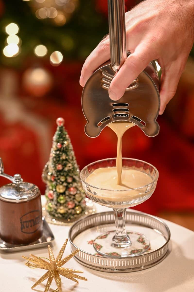 Santas flip cocktail recipe straining