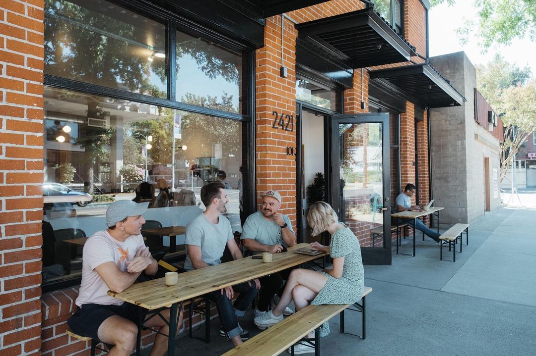 Best coffee shops in sacramento, mast co coffee outdoors