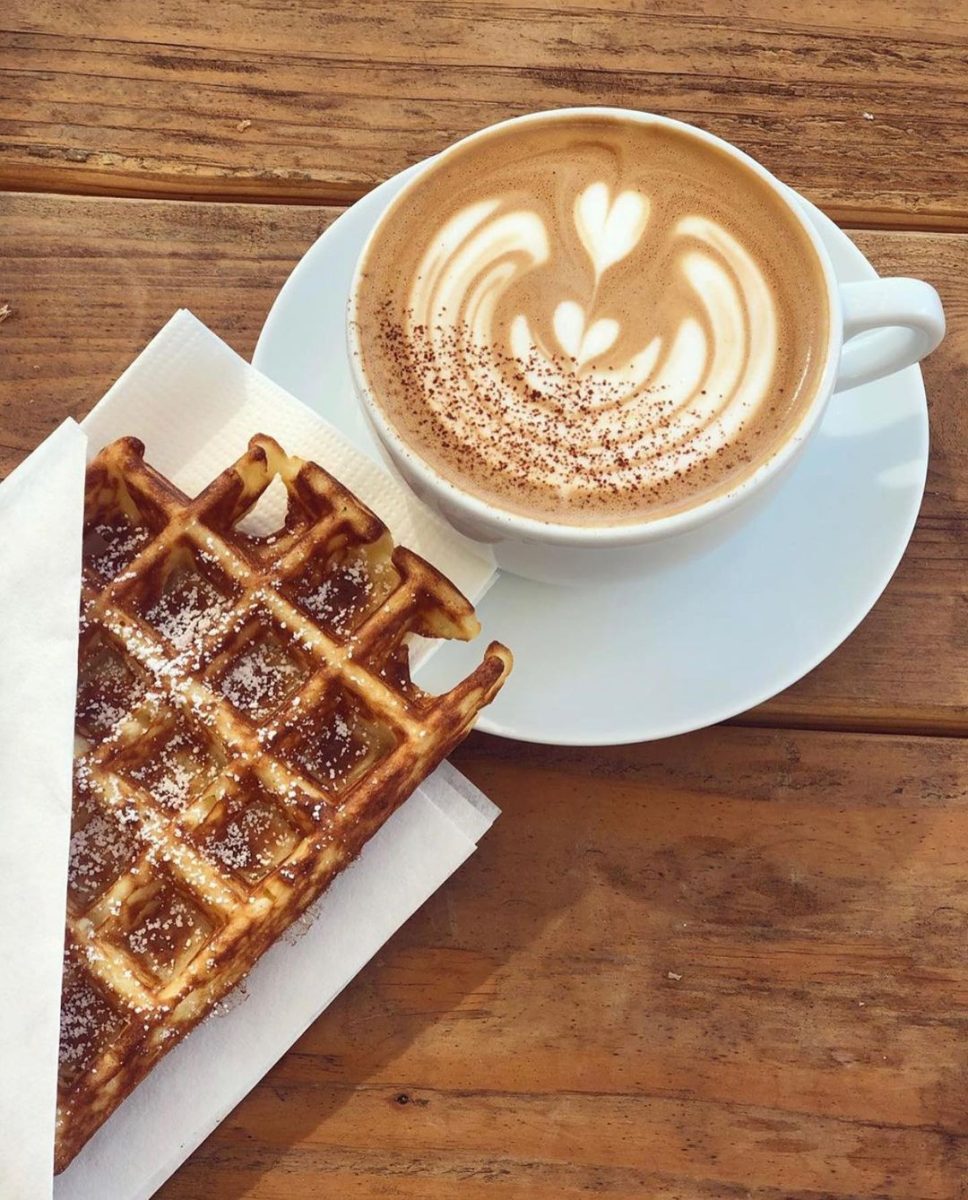 Best coffee shops in sacramentom, the mill waffle