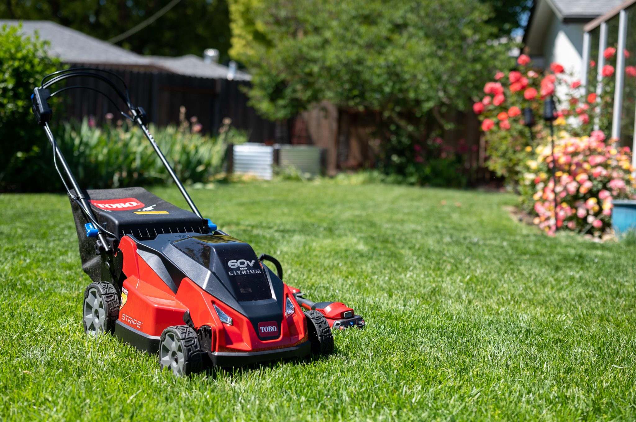 Toro summer of stripes 60 v lawn mower