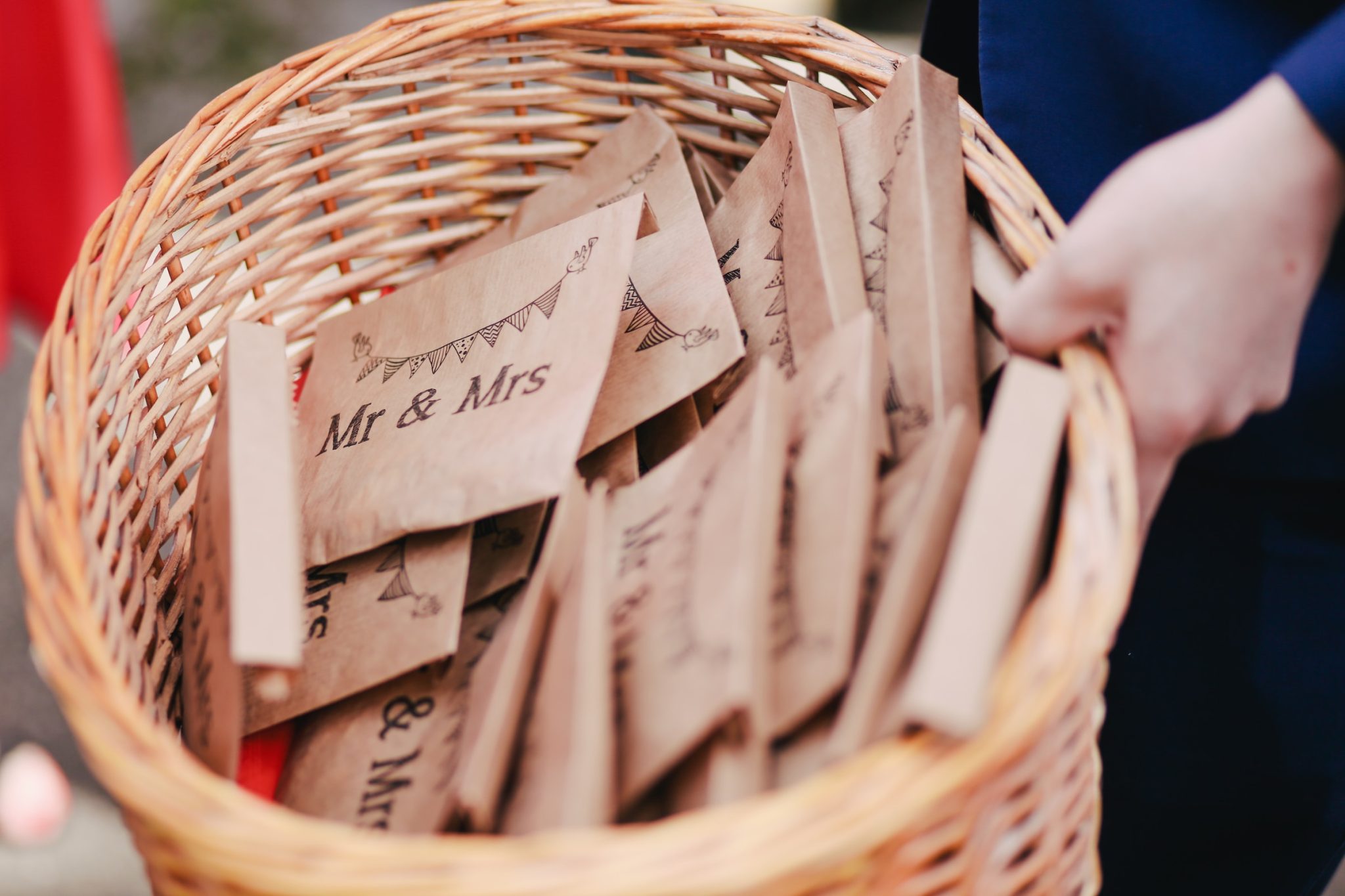 5 fun and meaningful ways to make your wedding memories last forever