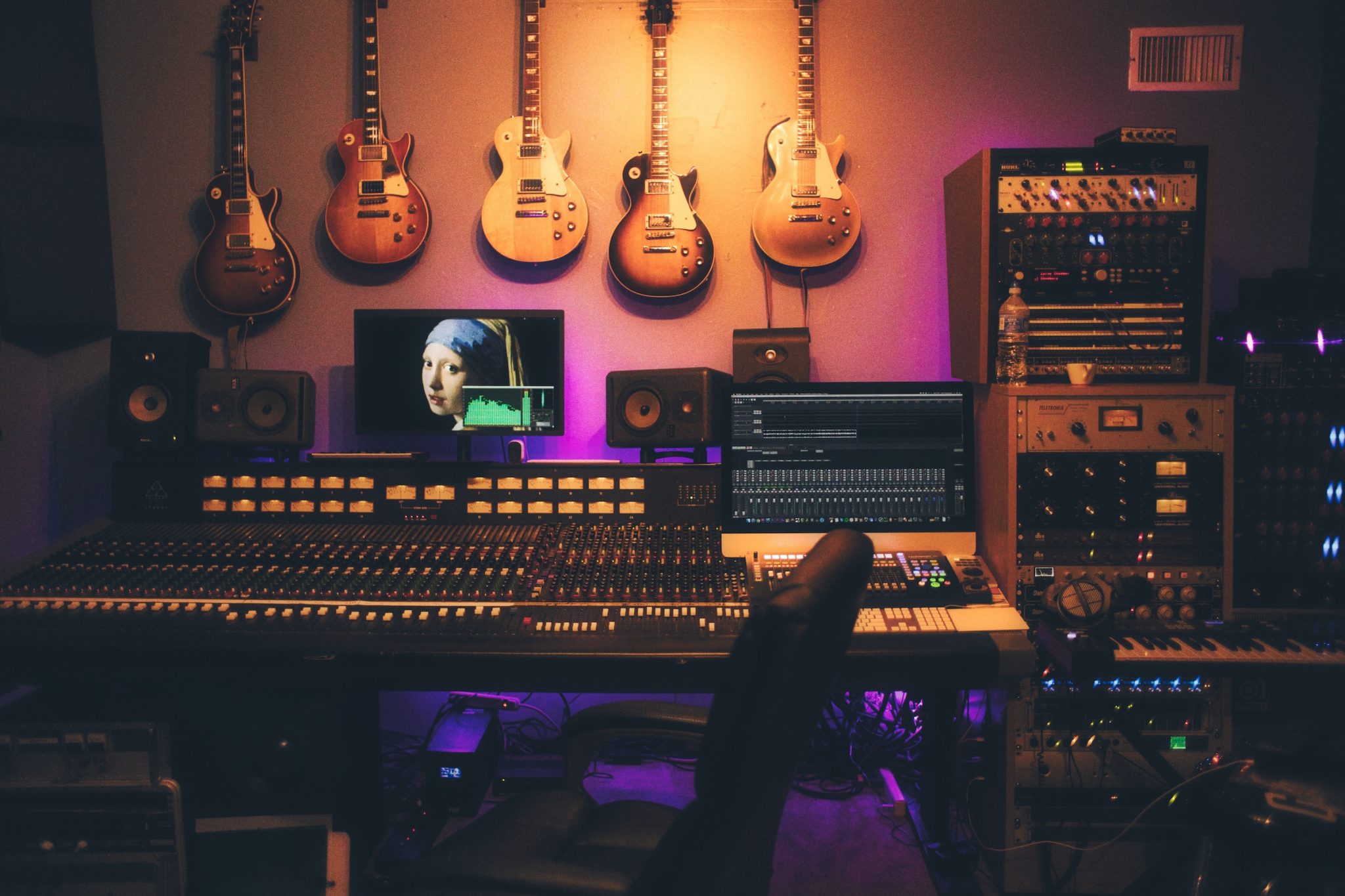 Making music for the entire world: how to record it and distribute it