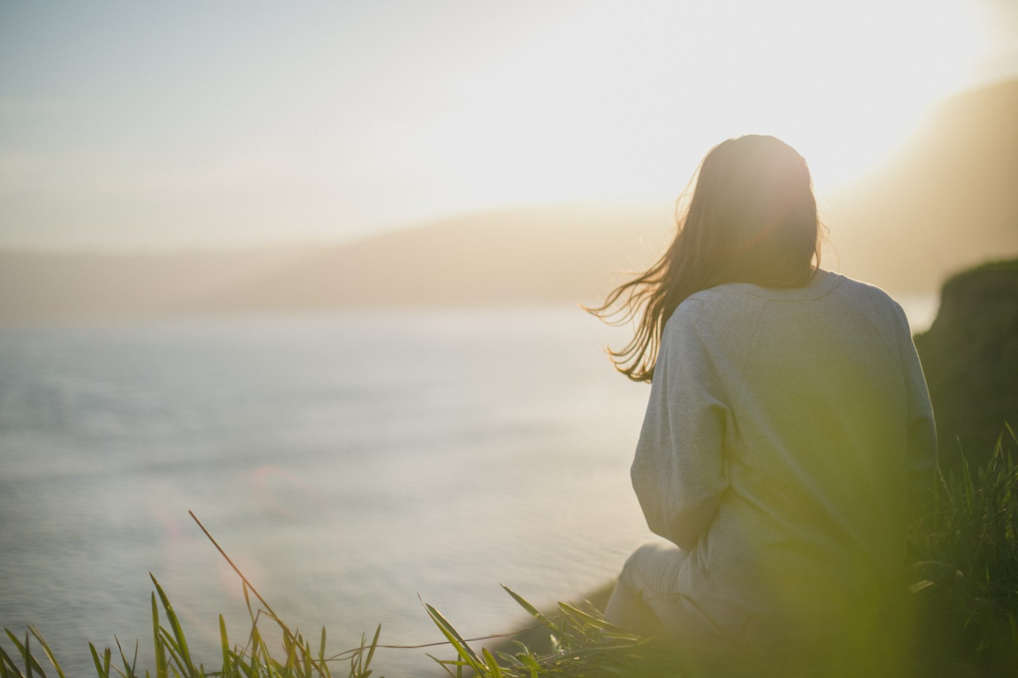 7 tips for empowering women on the road to addiction recovery