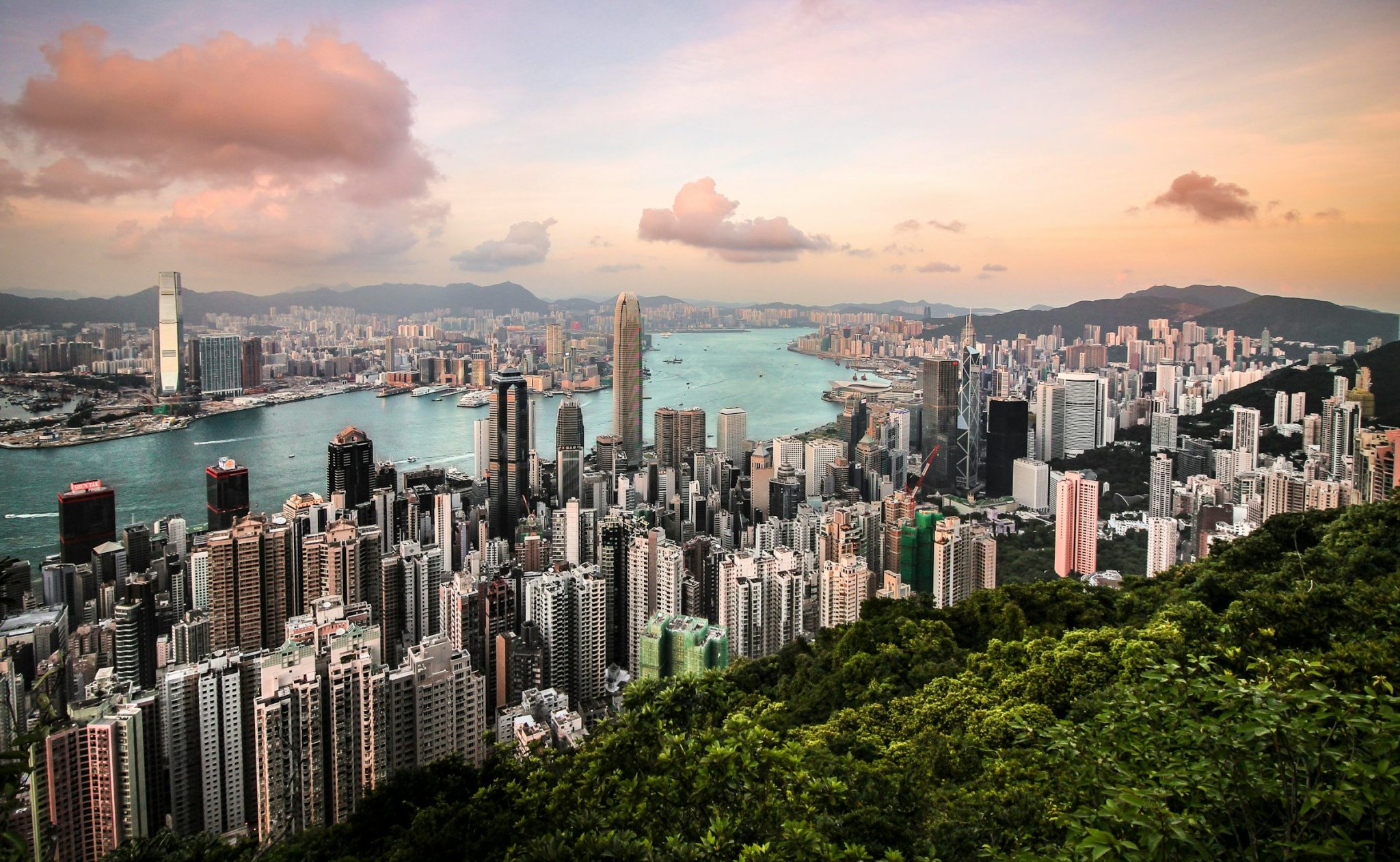 Important things you should consider before you go to hong kong