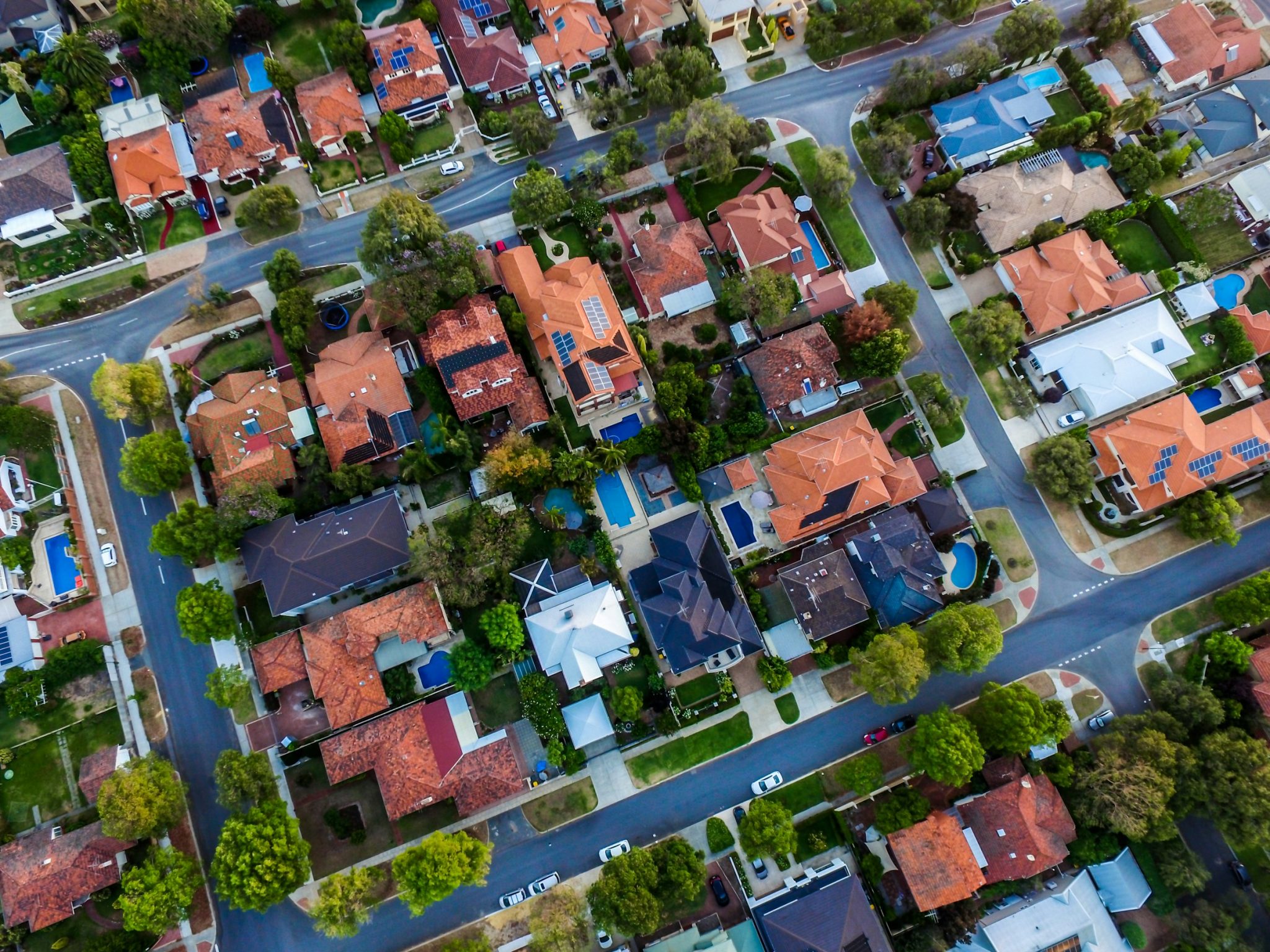 Everything you need to know before choosing a roofing material