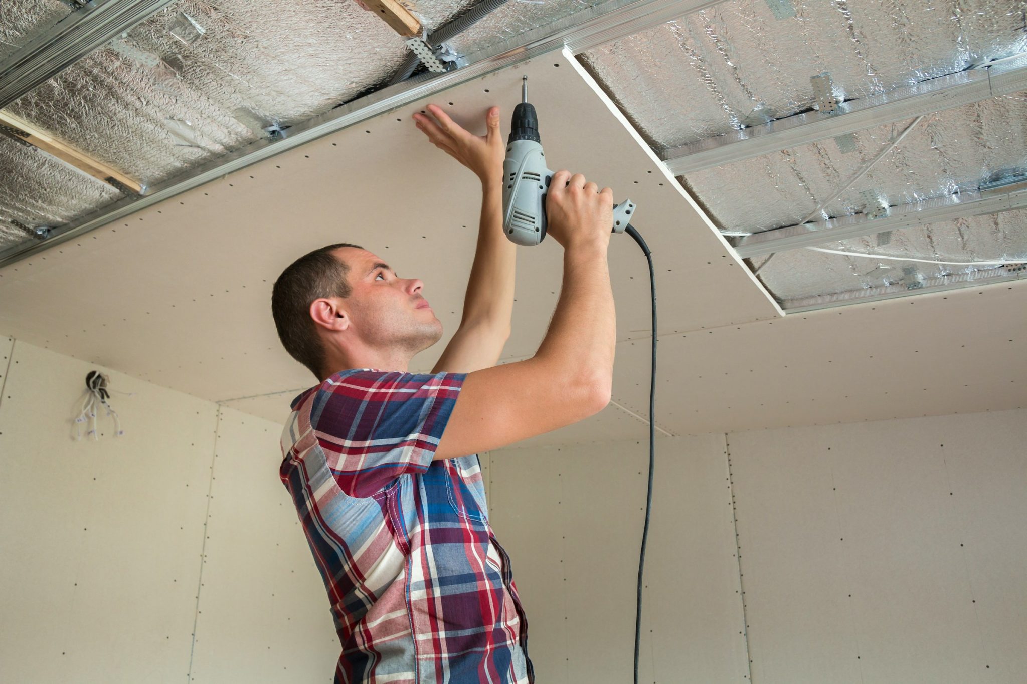 Why hiring professionals is crucial for the success of your home renovation project