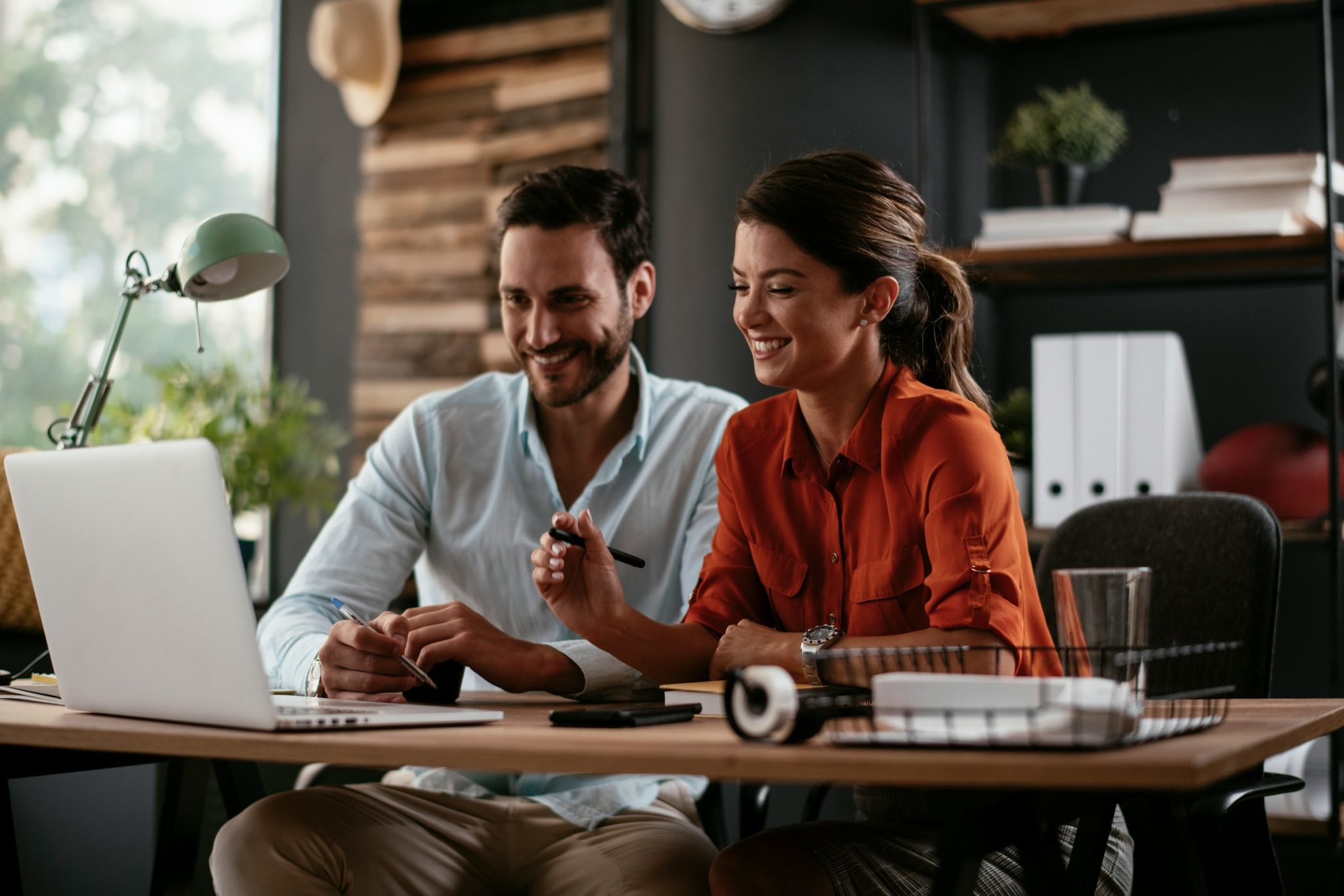 Effective leadership in e-commerce expansion