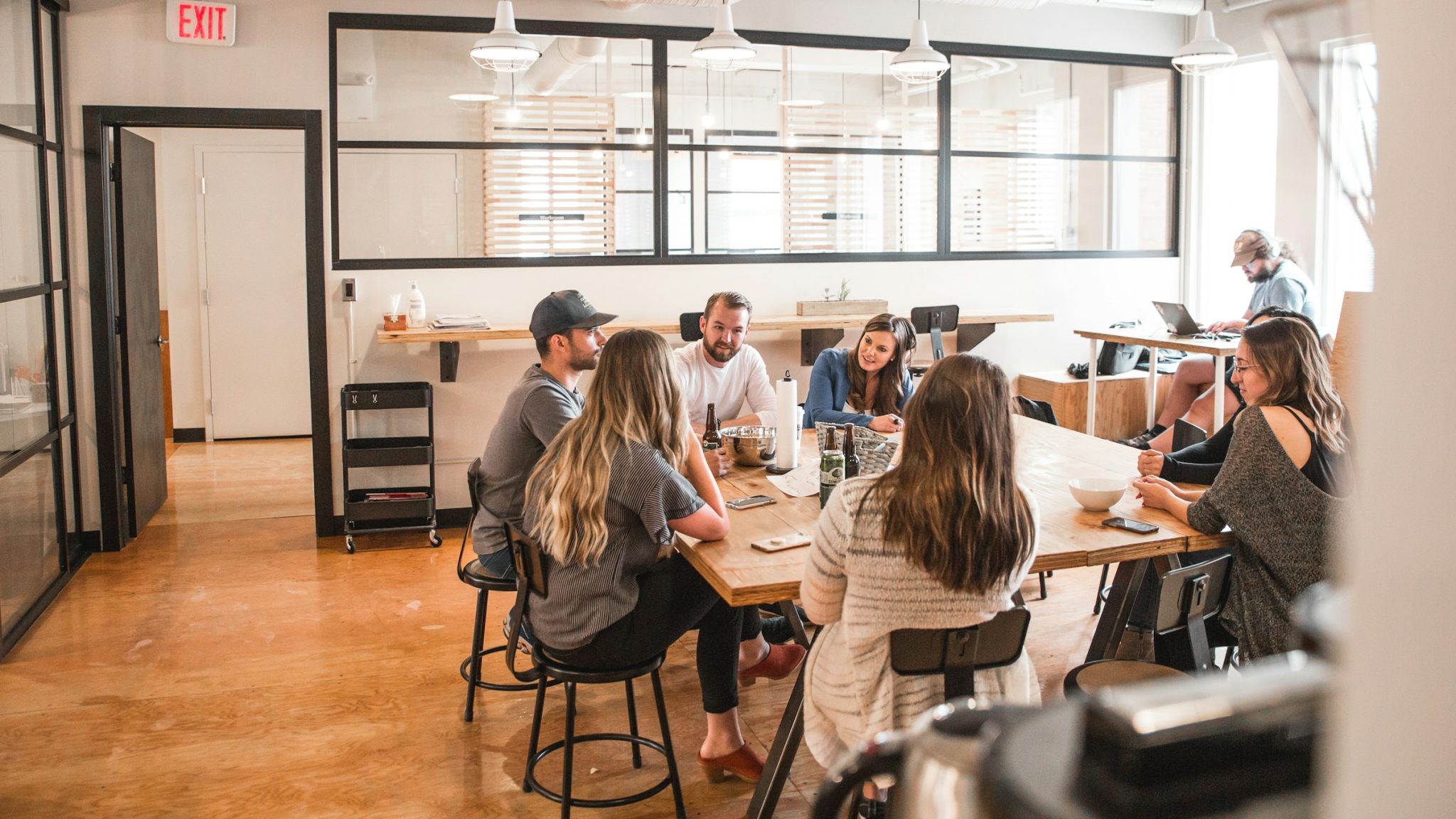 How lunch bags can elevate employee appreciation programs