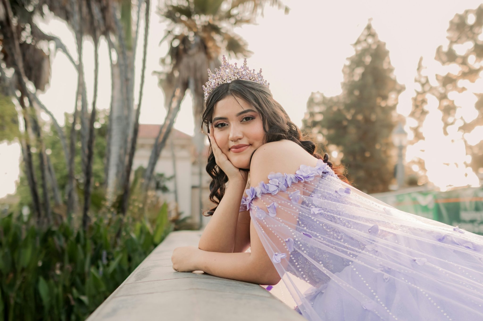 How to choose a budget-friendly prom or homecoming outfit that looks amazing: smart shopping tips for teens