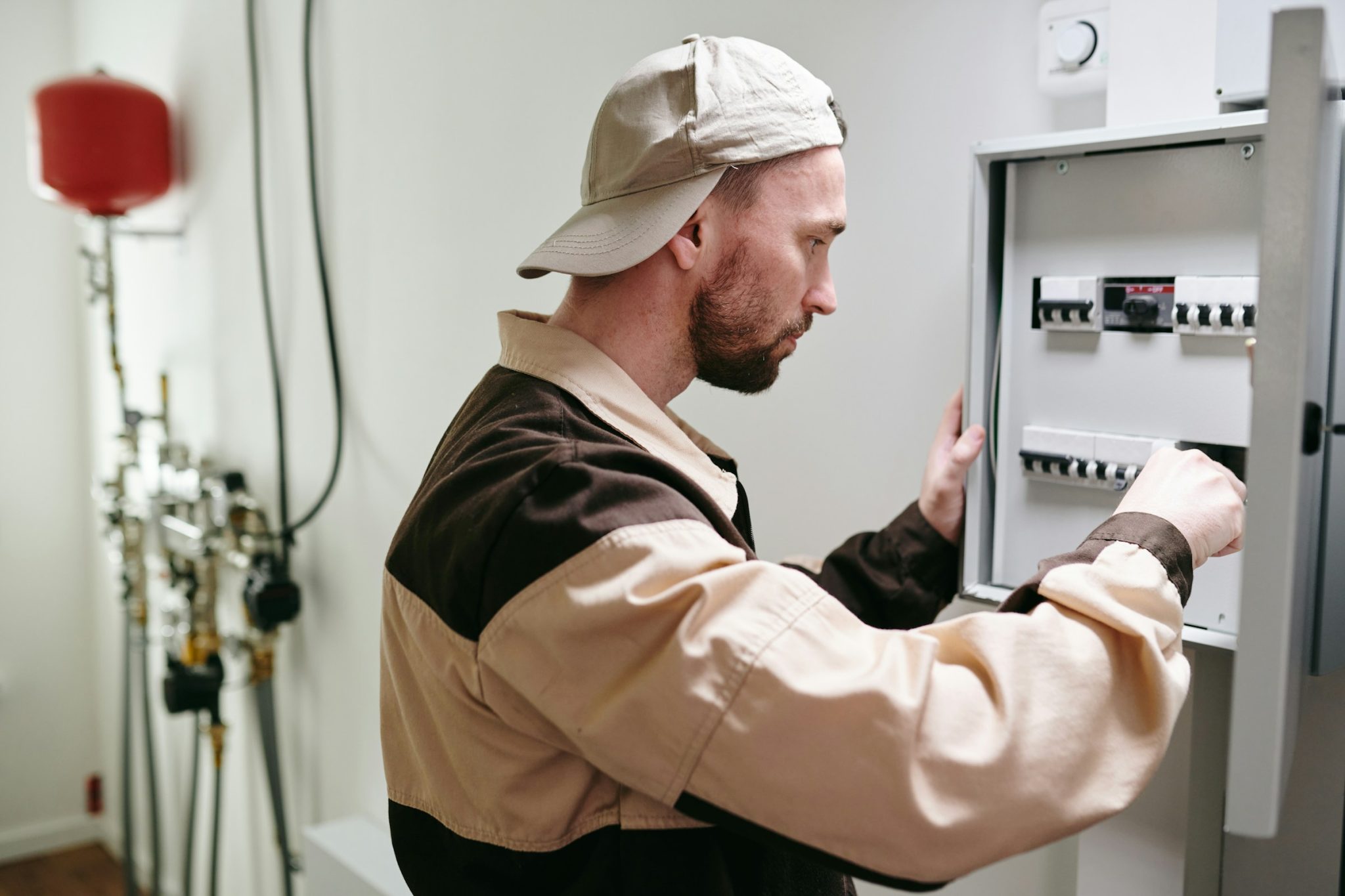 Surge protection device in 2025: what homeowners need to know