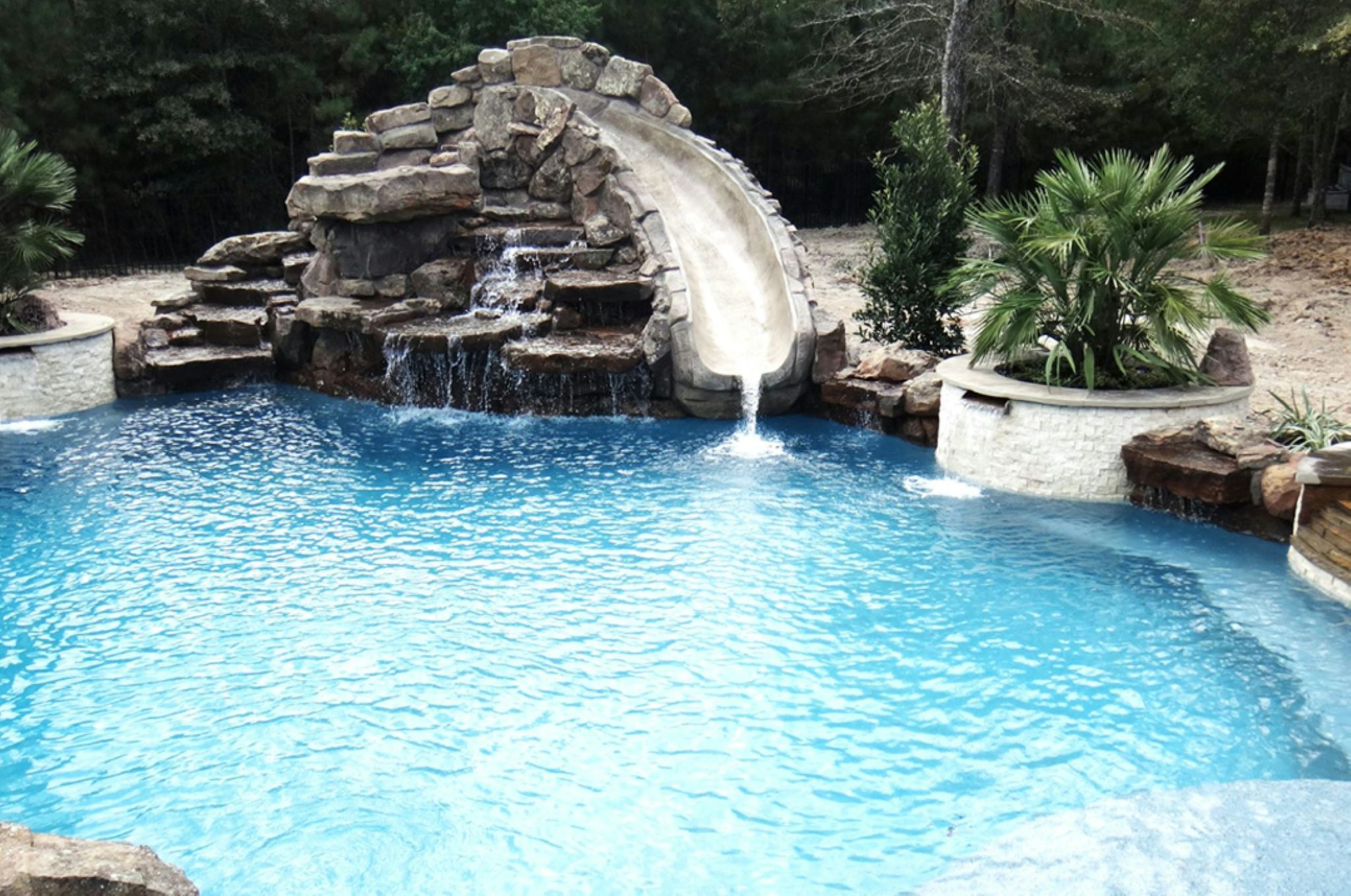 Why custom pools with expert remodeling make all the difference