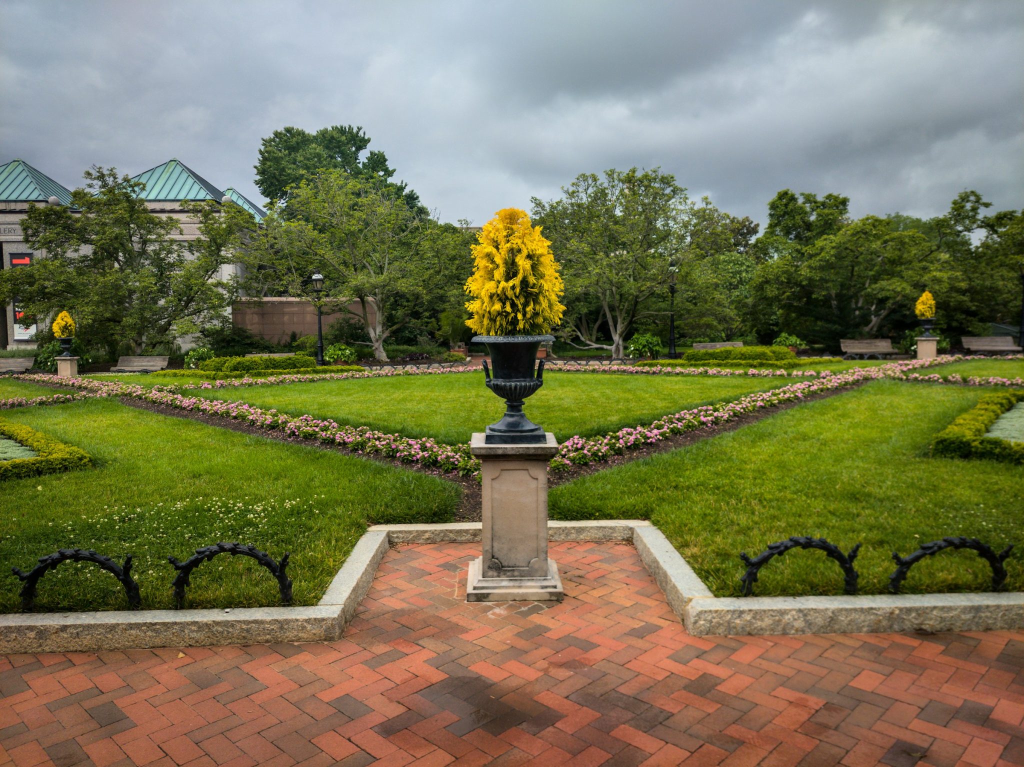 Exploring the botanical gardens and plant community around washington, d. C.