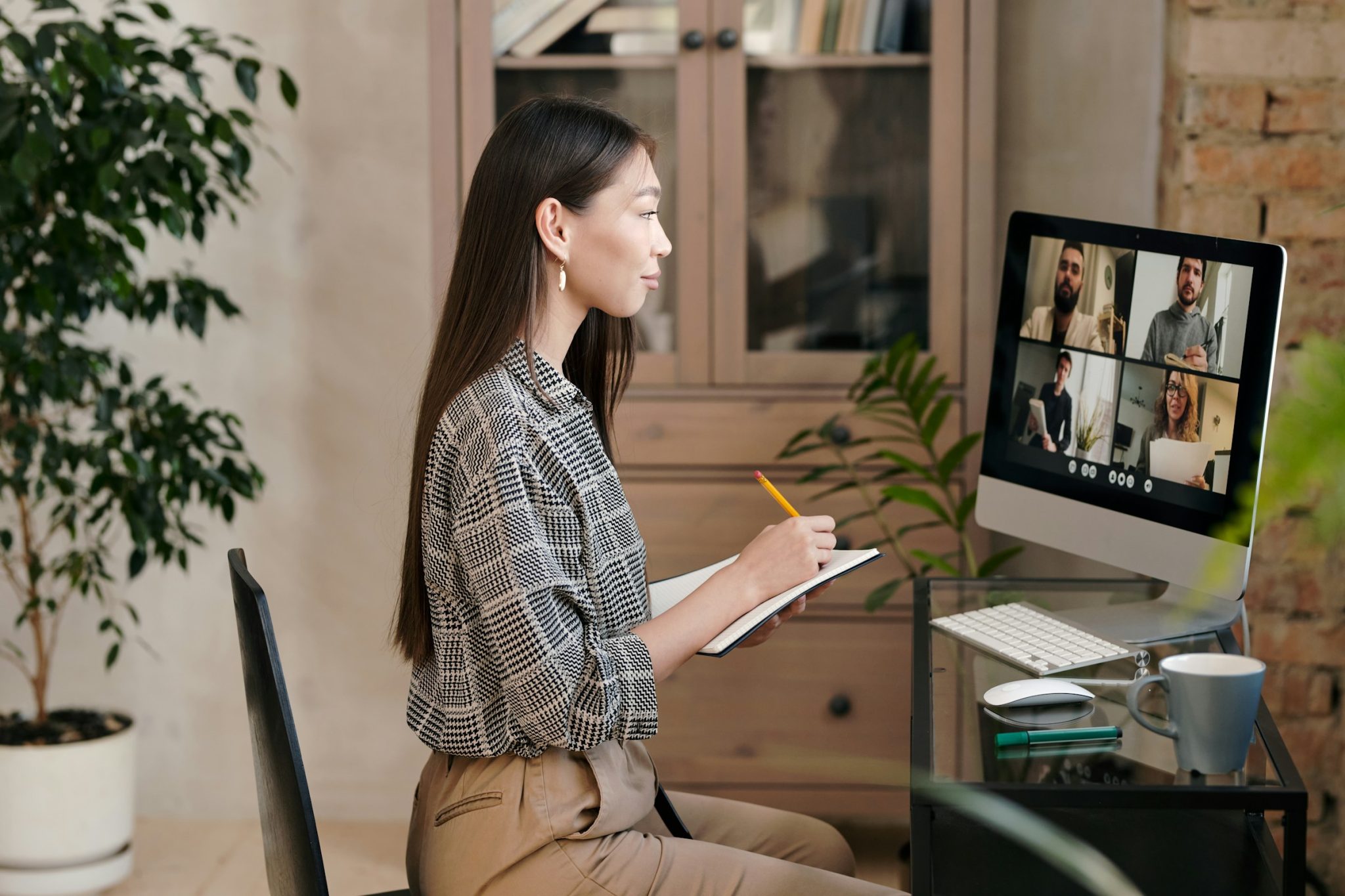 Factors affecting the adoption and effectiveness of online education