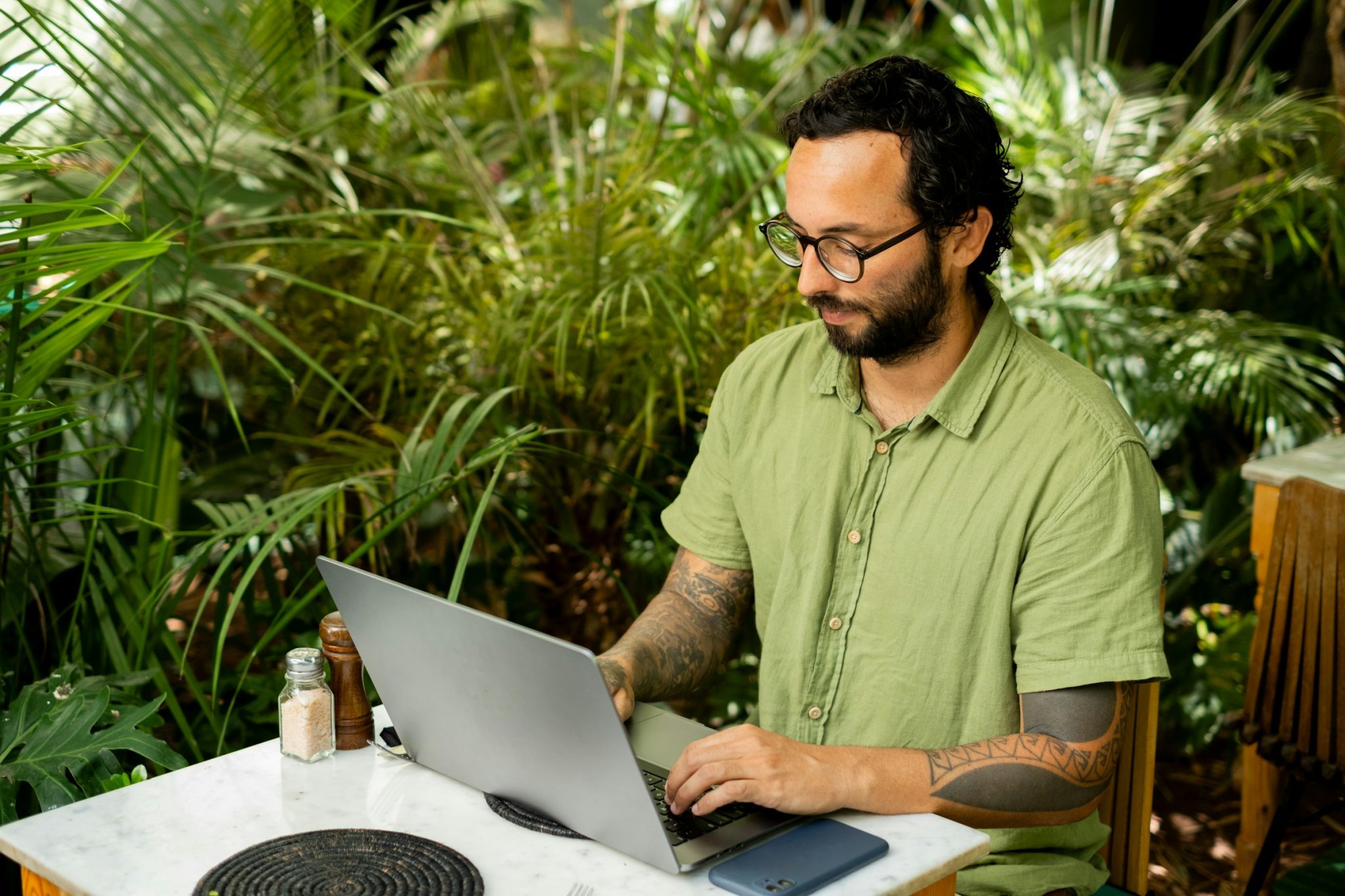 How seo services for ecommerce websites help reach targeted buyers