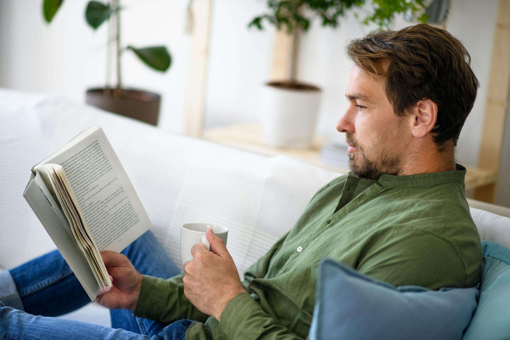 Simple steps to protect your physical & mental health in later life