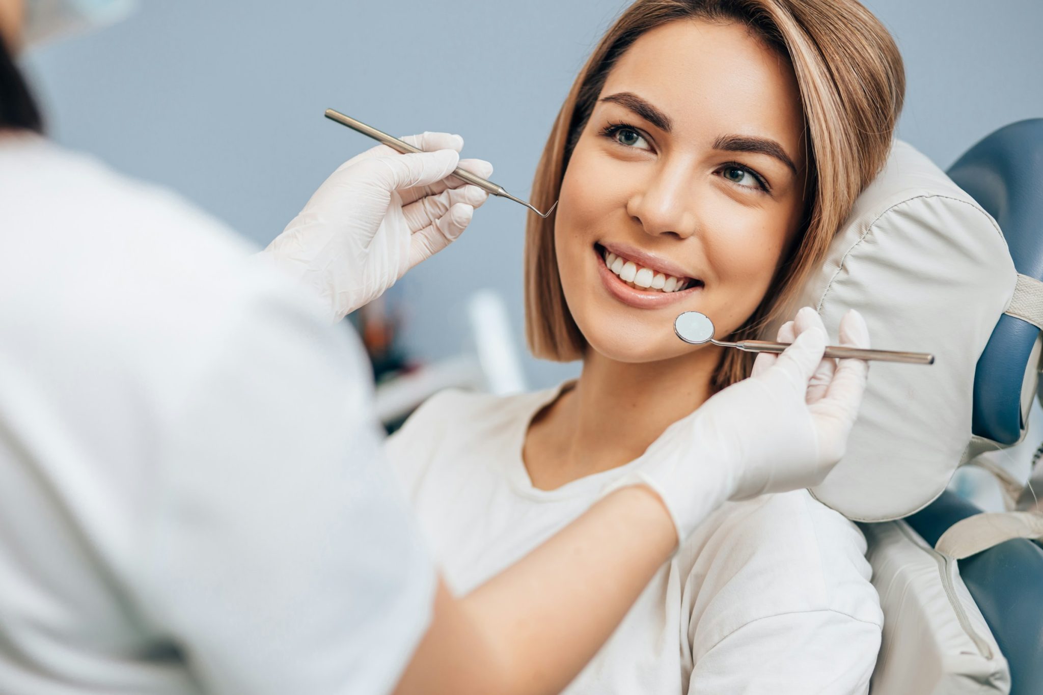 What to expect during the dental implant process