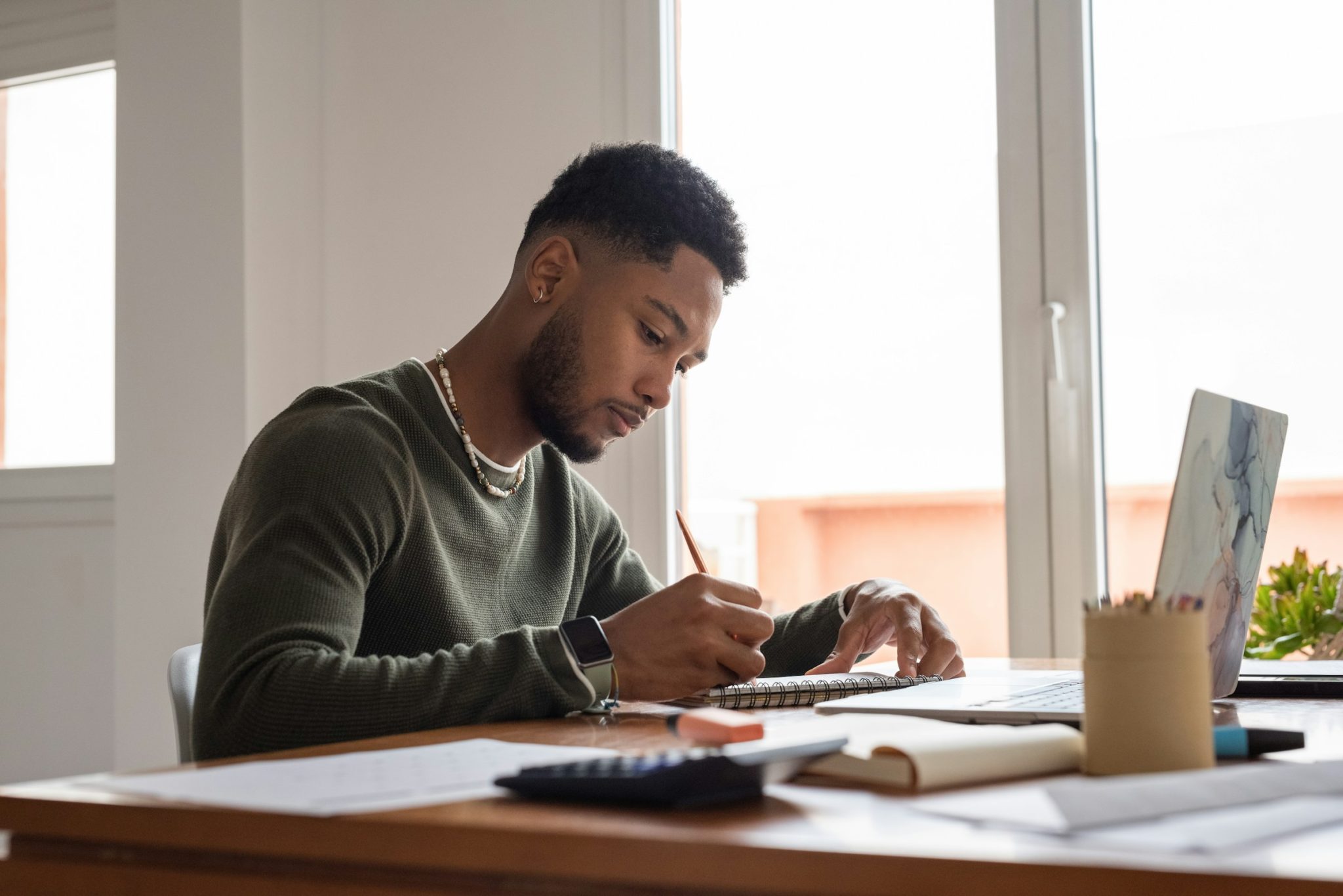 Customized elearning solutions: why it’s a smarter path for organizational growth