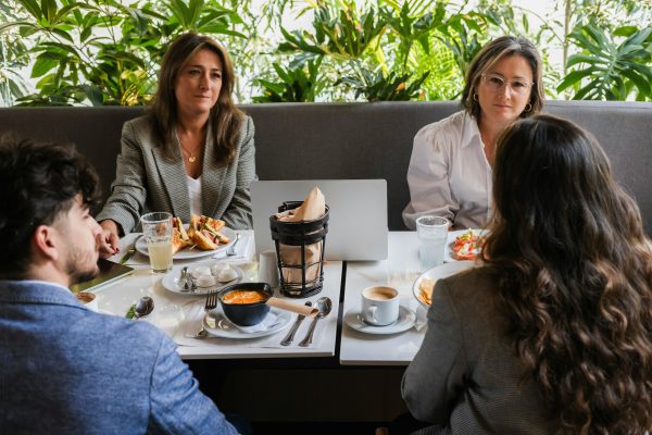 Restaurant inspection failures leading to texas illness outbreaks