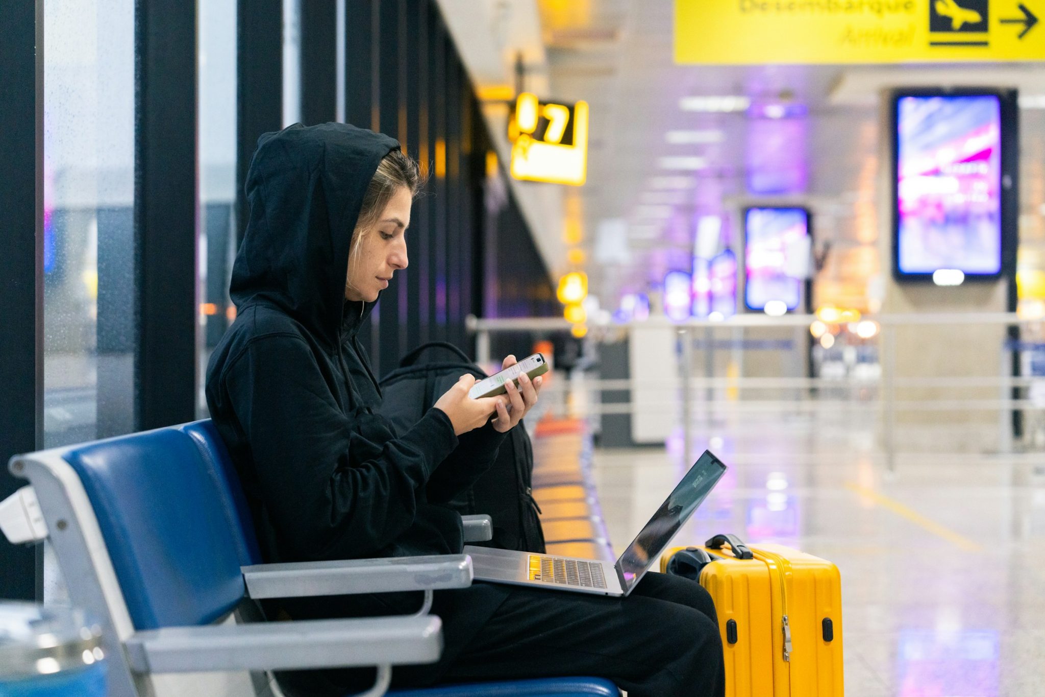 Do dating apps still deliver when you're always on the move?