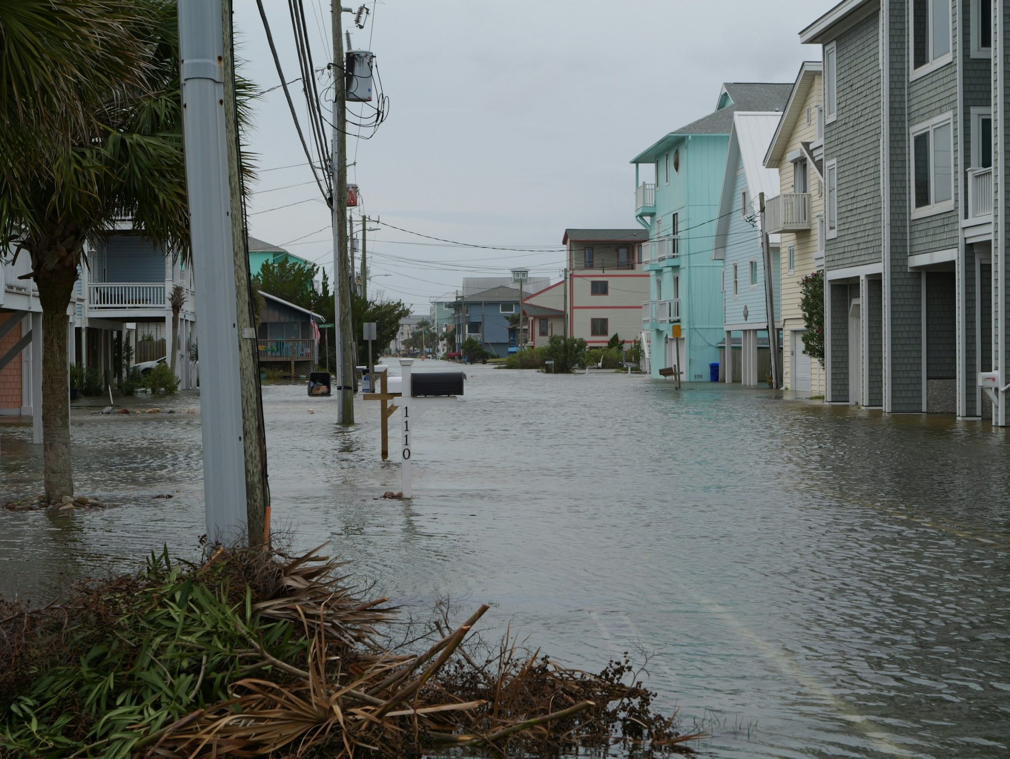 How to protect your foundation from rising water damage