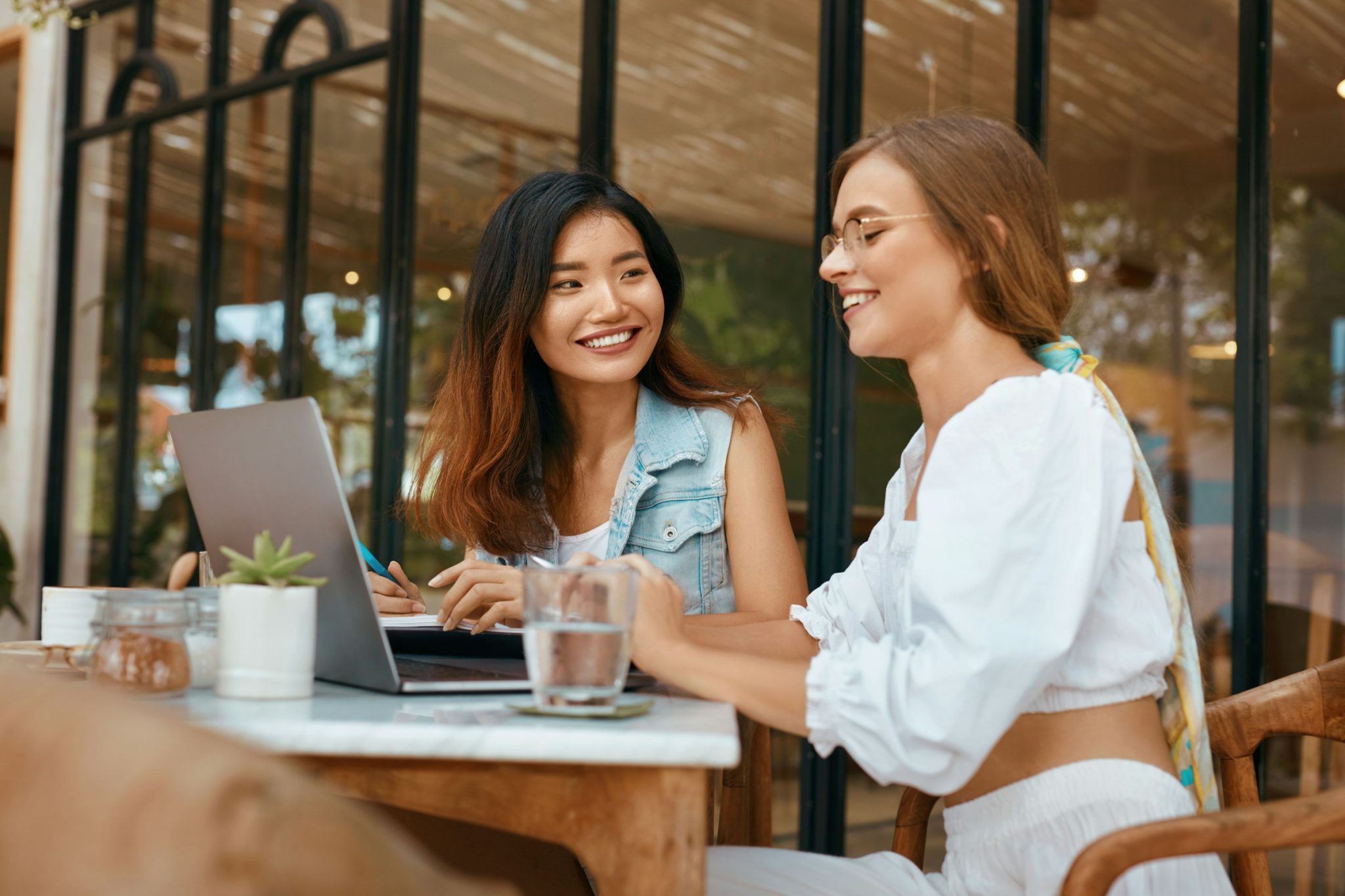 6 summer workwear must haves every woman needs for polished style