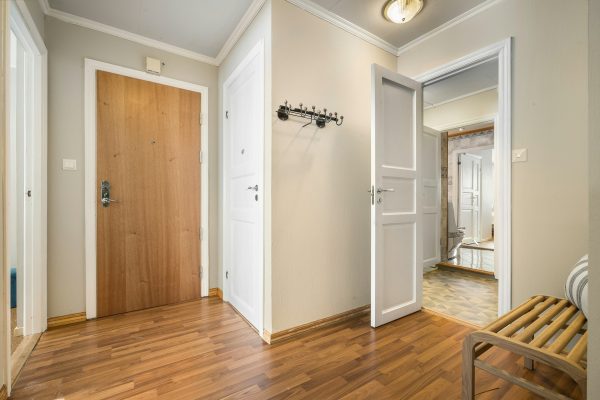 How to avoid cheap door handles that wear out quickly