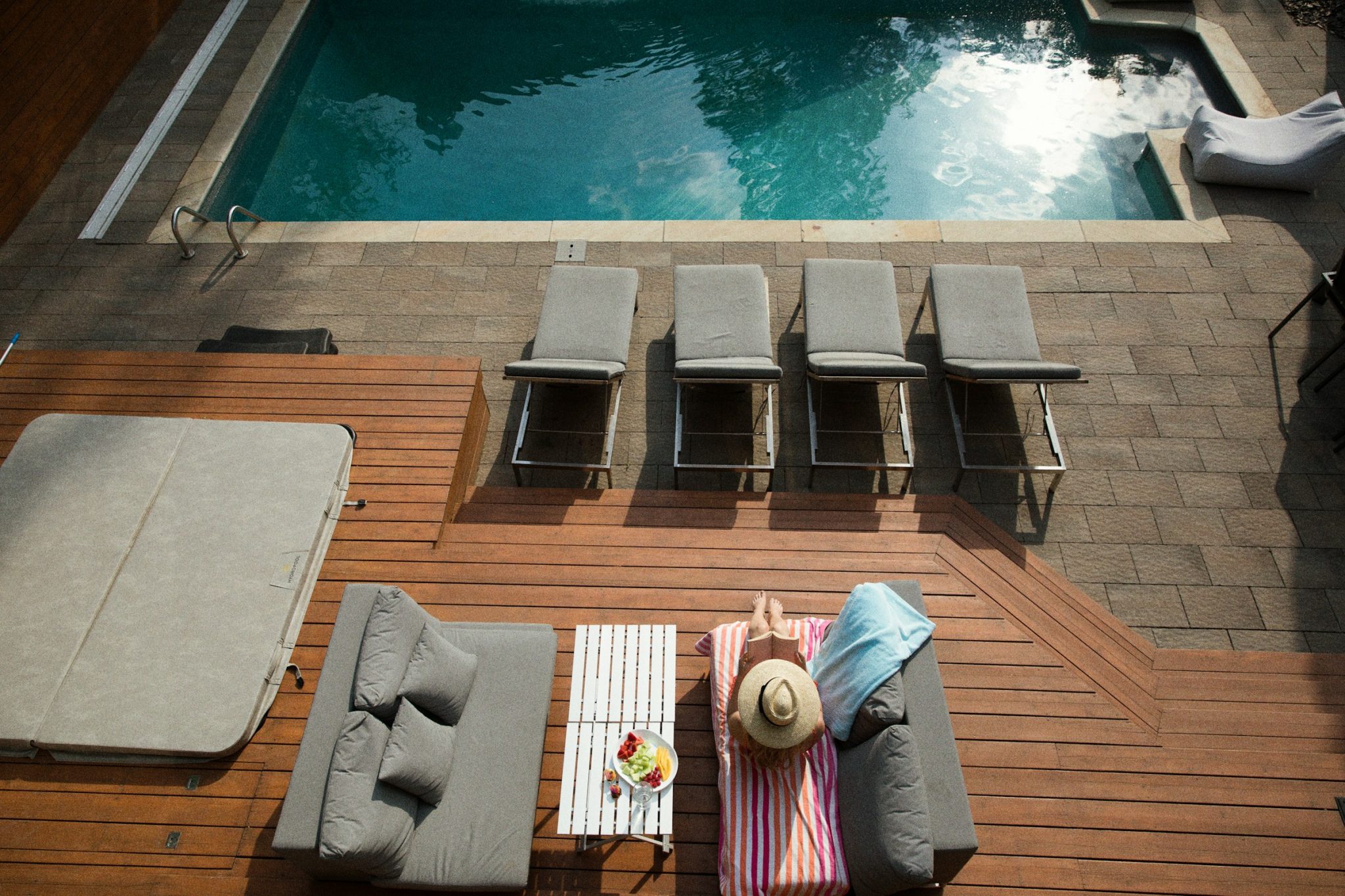 Texas-style outdoor living: a strategic approach to pool deck upgrades