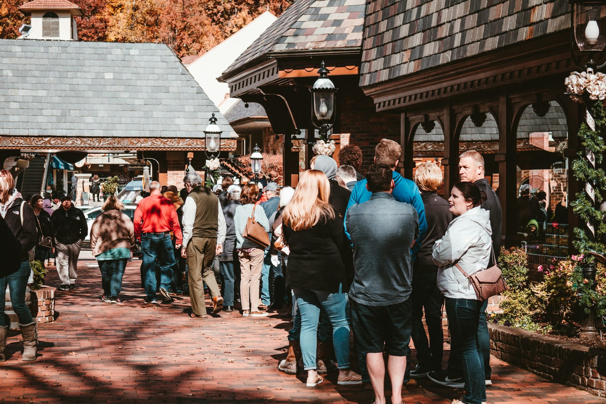Unforgettable things to do in gatlinburg for couples ready to explore together