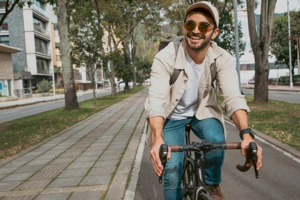 How men can wear jeans all summer without looking overdressed
