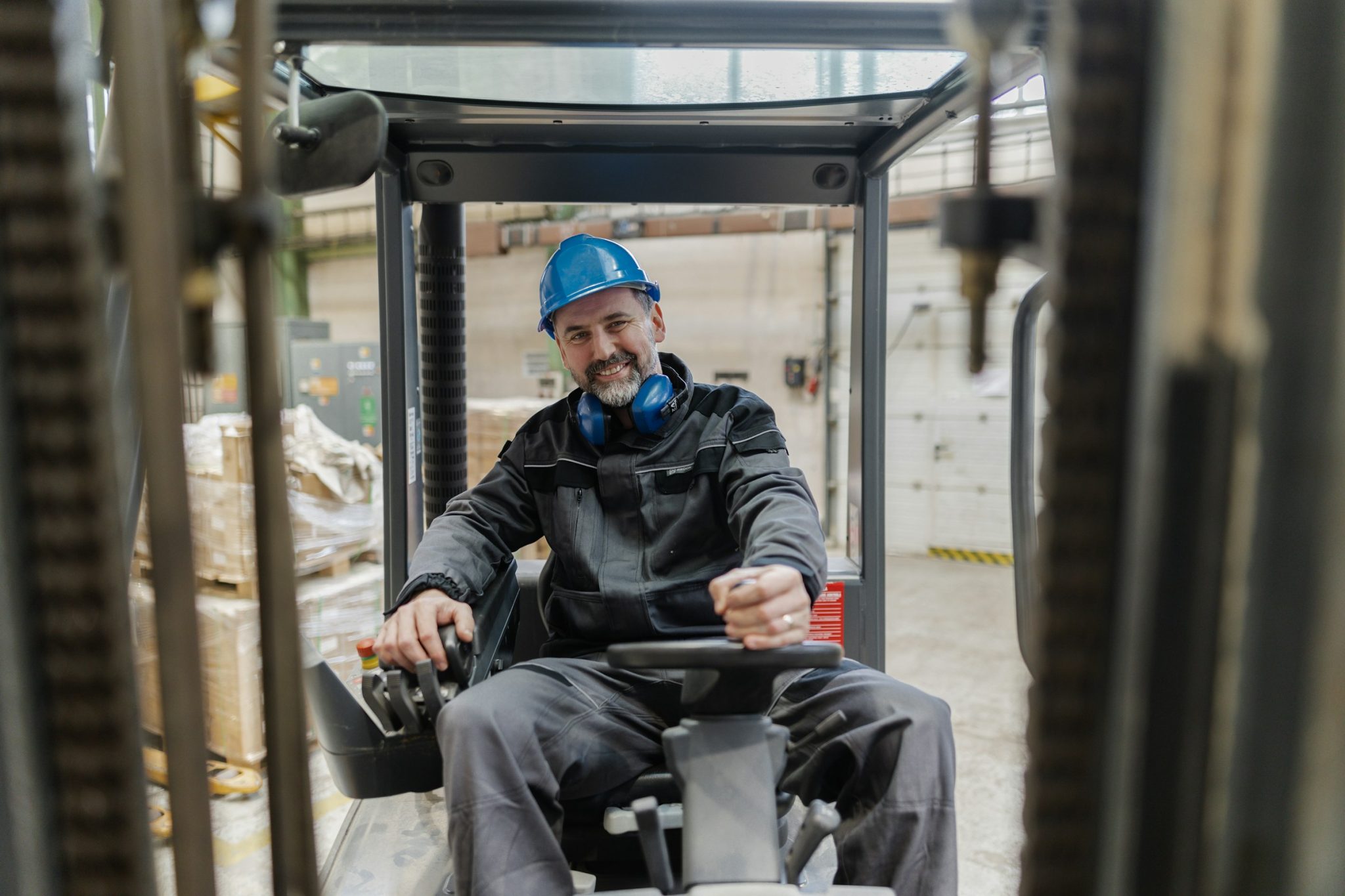 What to know before renting a forklift for a short-term project