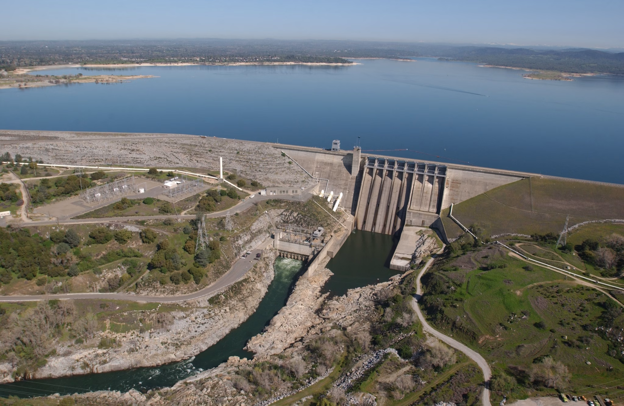 Aerial view of folsom dam holding back the american river to form folsom lake