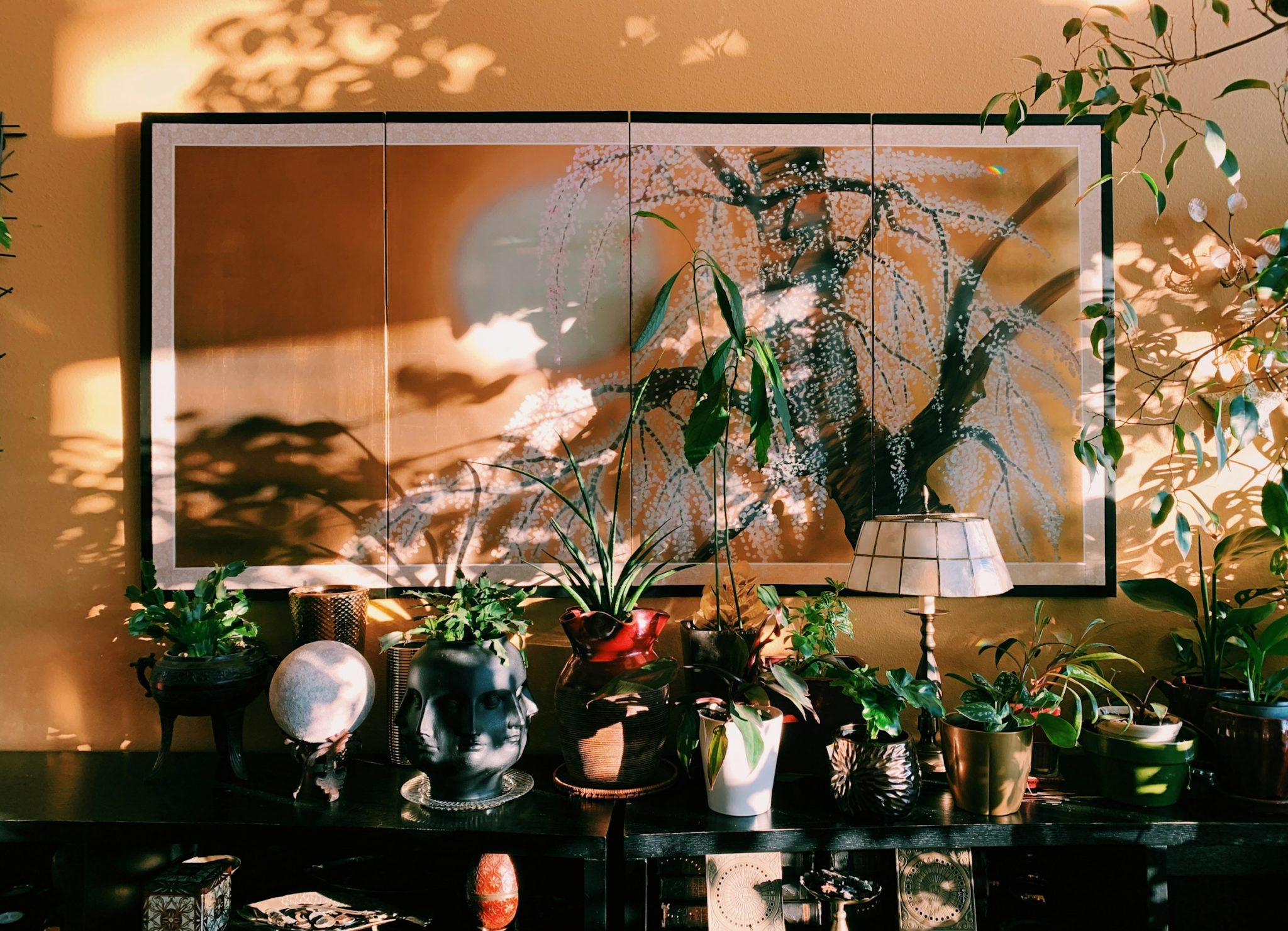 From botanical motifs to abstract patterns: exploring bohemian art styles