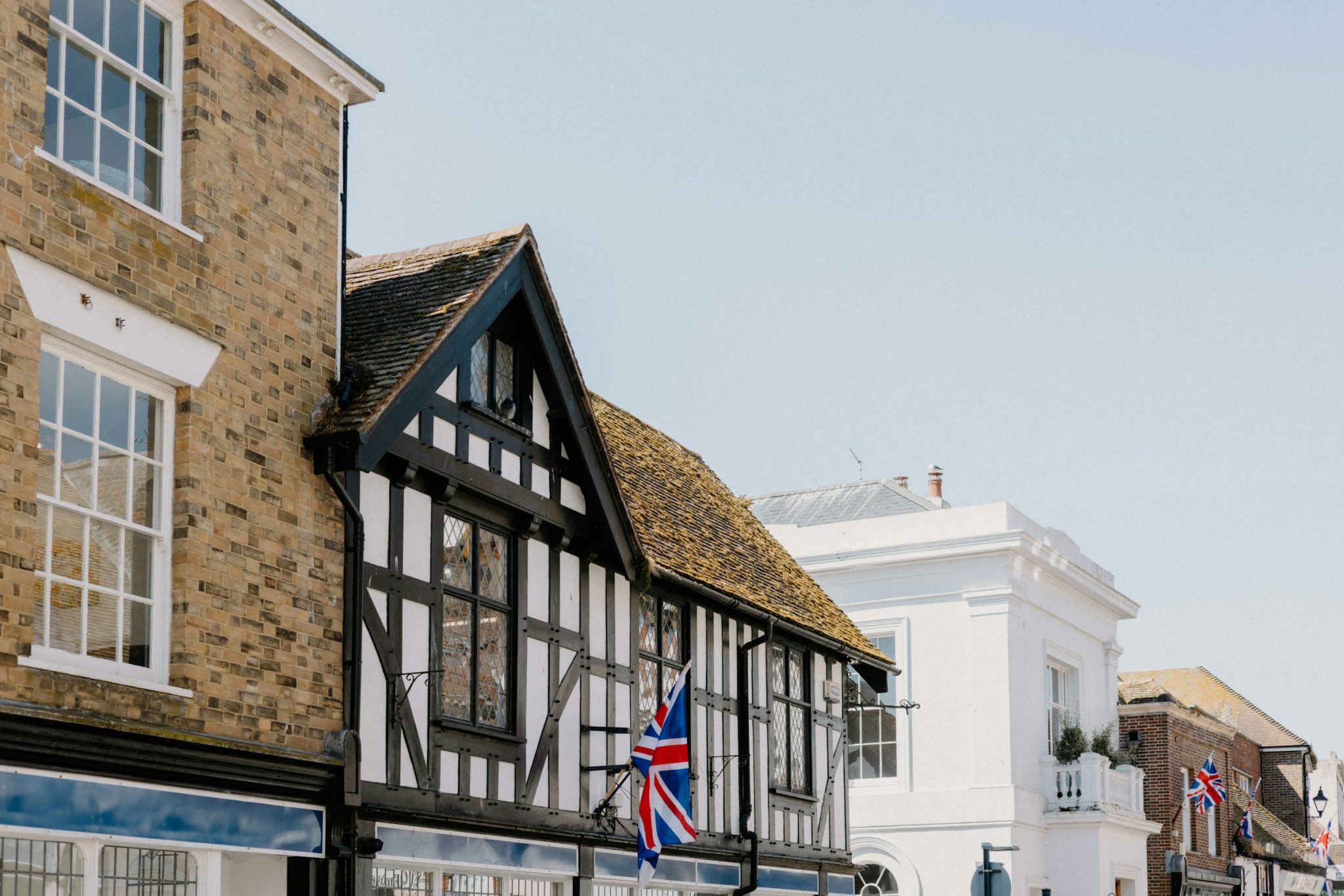 Where to stay in milton keynes for corporate and relocation travel