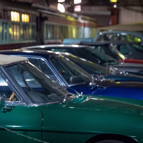 California automobile museum: a guide to sacramento's riverfront car collection 3 inside the california automobile museum in sacramento: the cars, the towe ford origin story, sunday drives, admission, hours, and what makes the floor worth it. Row of classic cars lined up on the floor of an automobile museum