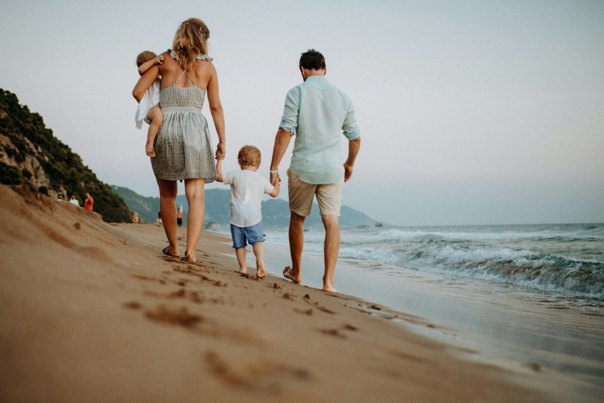How families can stay financially organized across borders