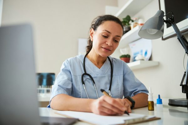How to choose the right medical assistant program in new york?