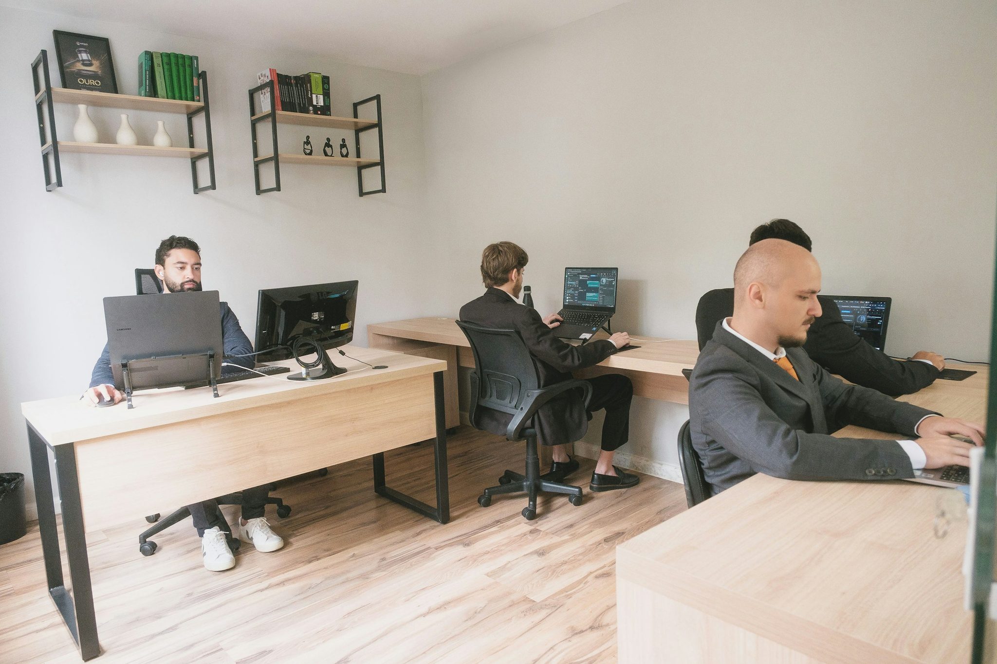 6 office chair brands aussie buyers compare before checkout in 2027