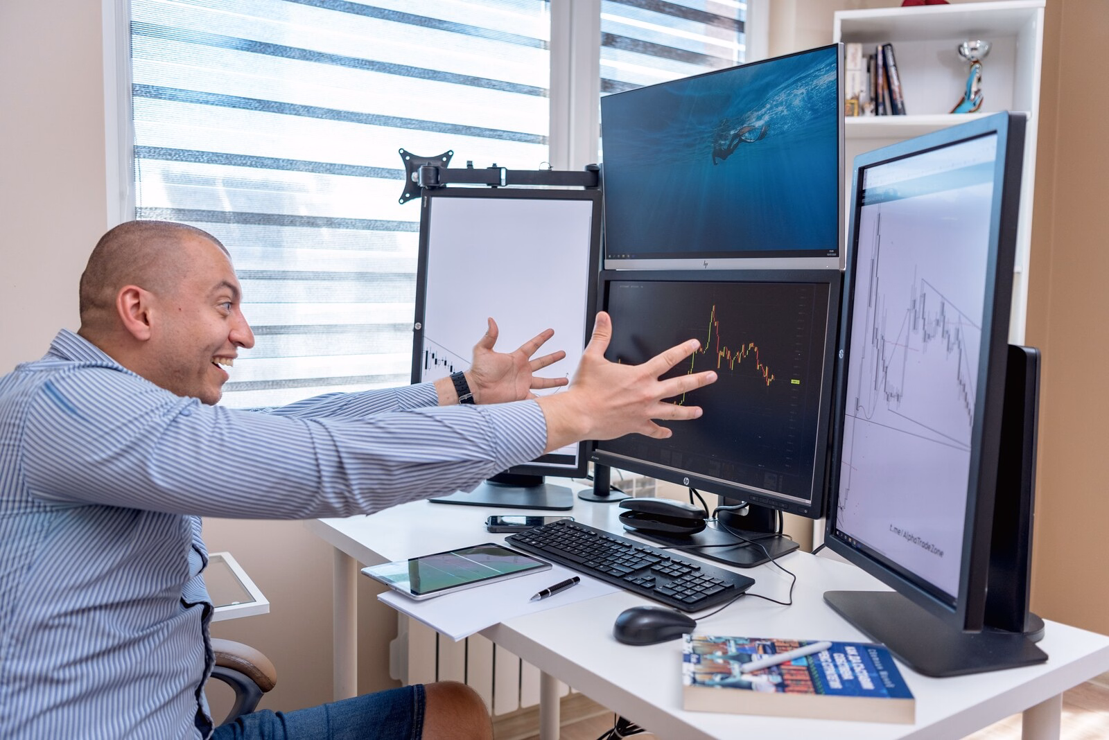 Copy trades across multiple apex accounts without the extra clicks 2 trading more than one account can help you scale a strategy, but it also multiplies execution work. Duplicate entries, mismatched contract size, or a missed stop are common when you are trying to manage several windows at once. For funded and evaluation traders, those small mistakes can be expensive. Copy trades across multiple apex accounts without the extra clicks