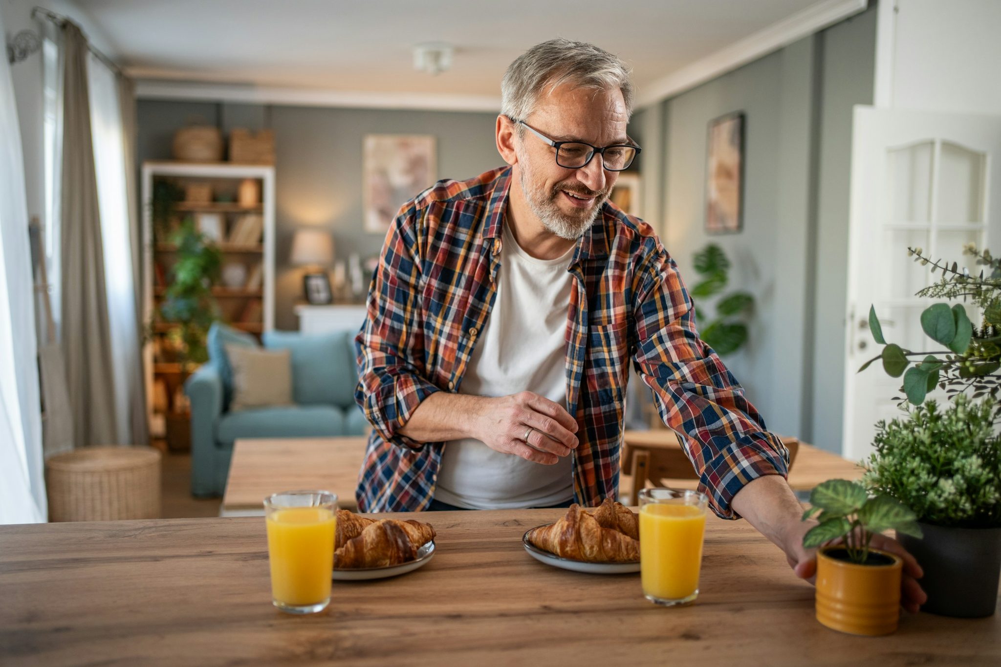 What men should know about gut health as they get older