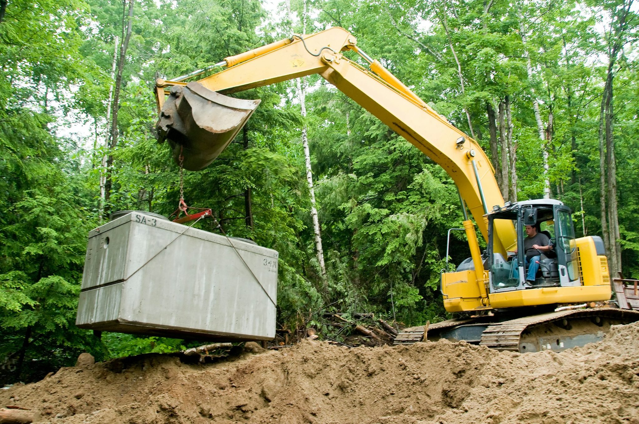 Why homeowners choose professional septic cleaning services for their systems 2 maintaining a well-functioning septic system is crucial for any homeowner. While some might consider taking a diy approach, most opt for professional septic cleaning services to ensure optimal performance and avoid potential issues. This article will explore why homeowners prefer expert intervention, highlighting the necessary steps and benefits of regular maintenance. By understanding the importance of professional services, homeowners can better protect their investment and maintain a healthy living environment. Why homeowners choose professional septic cleaning services for their systems